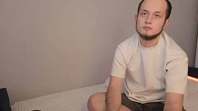 Pearl couple online show from March 2026 09:14:01 AM