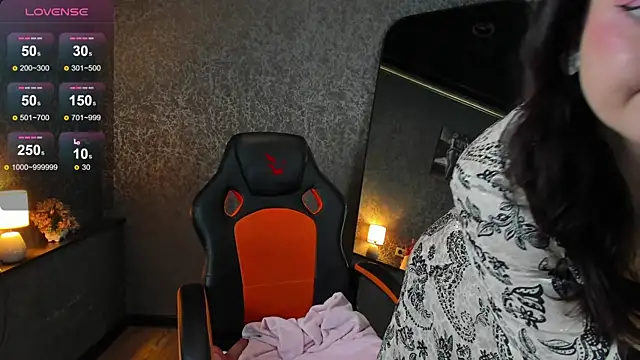 AlbaLimory online show from March 2026 01:22:02 PM