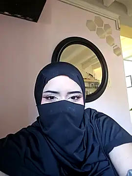 Dalia Reem online show from December 2025 02:24:02 PM