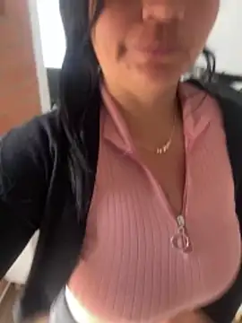 sophie-honey online show from December 2025 02:57:02 PM