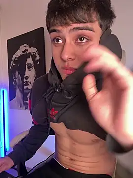 lian fooxx online show from March 2026 03:45:02 AM