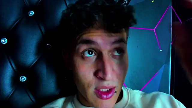 Ethan Waalker online show from February 2026 10:39:02 PM