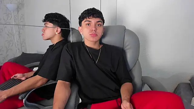  TaylorBlack online show from April 2026 11:49:01 AM