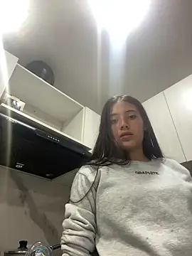 vanesita  online show from February 2026 03:00:02 AM