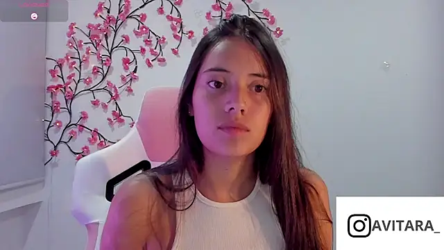 Snapshot of vanesita_ chatting on May 2026 01:01:02 AM vanesita online show from May 2026 01:01:02 AM