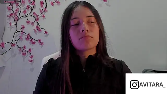 Snapshot of vanesita_ chatting on June 2026 11:36:01 PM vanesita online show from June 2026 11:36:01 PM