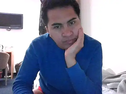 sweetpinoy2027 online show from April 2026 06:32:02 PM