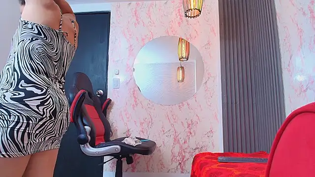 Helenna Rose online show from February 2026 12:59:02 PM