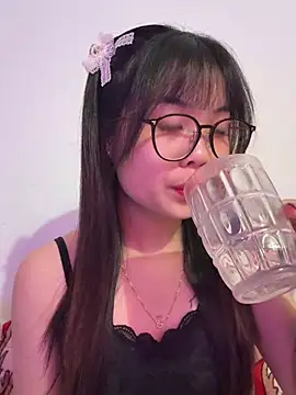    KARA    online show from January 2026 01:00:02 AM