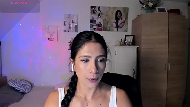 VEROSlen- online show from April 2026 02:50:01 AM