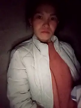 Girl cutee online show from January 2026 07:49:02 PM