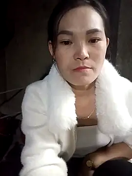 Girl cutee online show from February 2026 12:29:01 AM