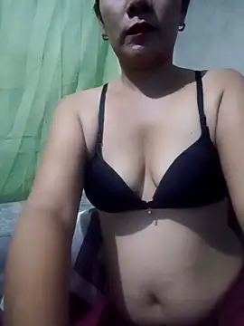 kinky27782 online show from December 2025 03:41:01 PM