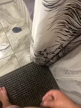 Miguel 667 online show from April 2026 10:39:01 AM