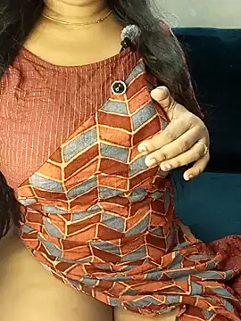 Snapshot of SSiya- chatting on May 2026 07:29:01 PM SSiya- online show from May 2026 07:29:01 PM