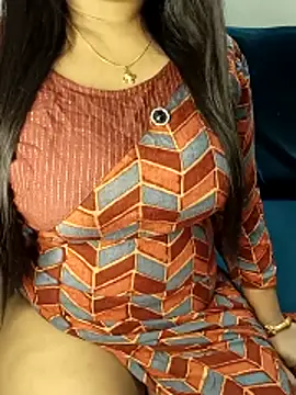 Snapshot of SSiya- chatting on May 2026 06:49:02 PM SSiya- online show from May 2026 06:49:02 PM