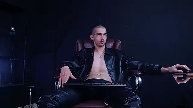 KaydenDrew online show from December 2025 05:26:02 AM