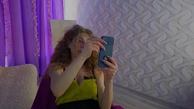 EvaTemptt online show from March 2026 02:35:02 PM