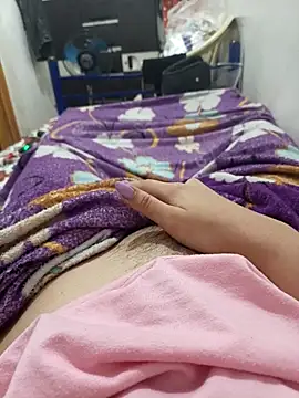 Snapshot of lwkfine chatting on December 2025 02:56:01 PM lwkfine online show from December 2025 02:56:01 PM