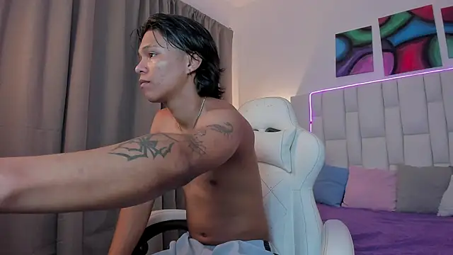 AndyKings 1 online show from April 2026 03:26:01 AM