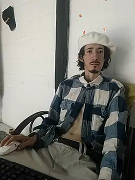 sk8-boy online show from April 2026 06:27:02 PM