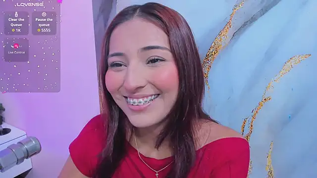 Snapshot of Ary__cherry chatting on July 2026 08:33:02 PM Ary cherry online show from July 2026 08:33:02 PM