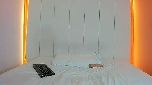 Sunny OS online show from March 2026 08:37:02 PM