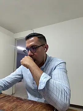 AdrianGarcia89 online show from June 2026 01:30:01 AM