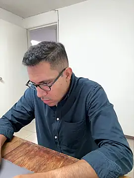 AdrianGarcia89 online show from June 2026 01:22:01 AM