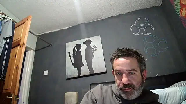 UnhappyDawn773 online show from May 2026 11:23:04 PM