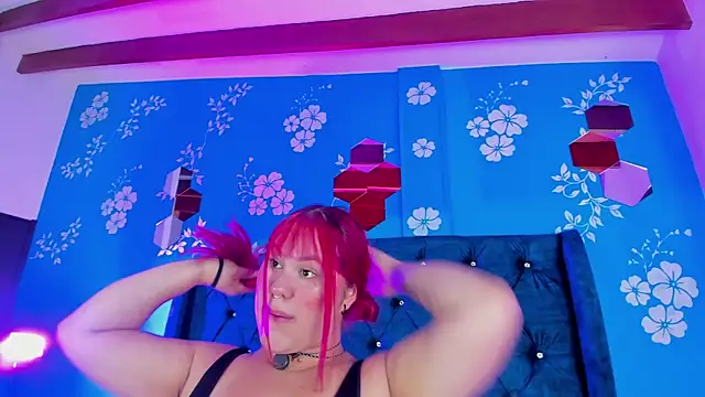 Issa Clark01 online show from January 2026 07:16:02 PM