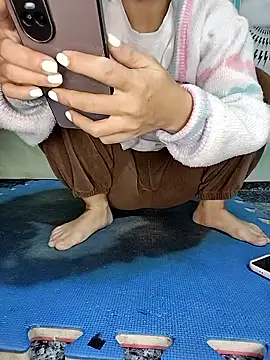 hi-miki online show from January 2026 01:21:02 AM