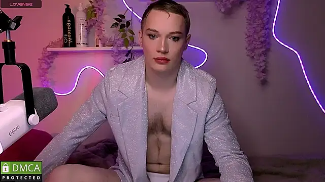 playoliver online show from May 2026 01:54:01 AM