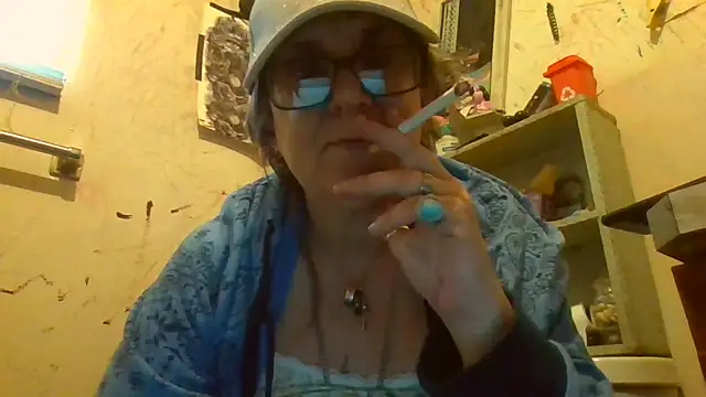 becky1111 online show from April 2026 12:46:02 AM