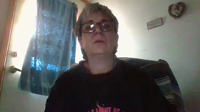 becky1111 online show from May 2026 10:29:02 PM