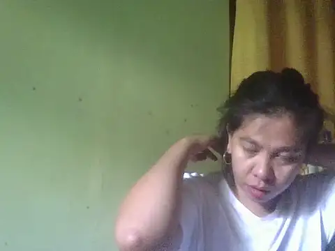 Snapshot of annawet chatting on June 2026 07:17:01 AM annawet online show from June 2026 07:17:01 AM