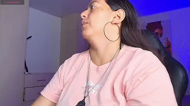 evelyn harpeery online show from April 2026 10:32:01 AM