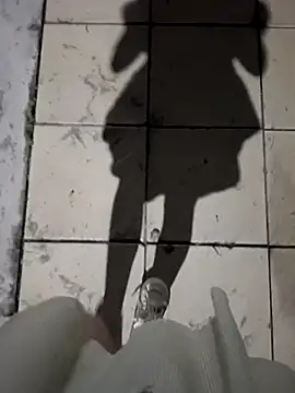 lanahotvn online show from April 2026 02:30:01 PM