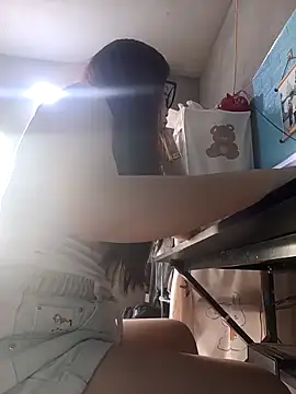 lanahotvn online show from April 2026 09:34:01 AM