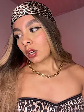 Nicollewest1 online show from February 2026 12:20:01 AM