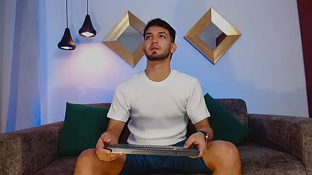 HarryFosster online show from January 2026 07:34:01 PM