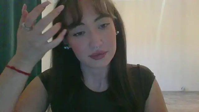 LexiSpicy online show from April 2026 05:13:02 PM