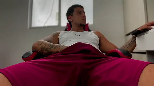 Jeyzd25 online show from February 2026 01:43:01 PM