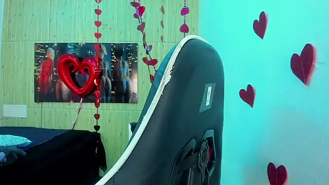 dolly boob online show from February 2026 05:07:02 AM