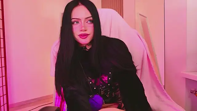 Dark Diva online show from May 2026 10:41:02 PM