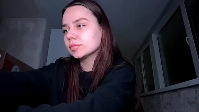 MiloyNoir online show from January 2026 05:48:02 PM