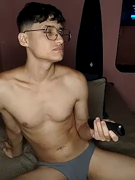 Axell-1997 online show from January 2026 01:31:02 AM