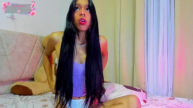 Snapshot of misty_noire chatting on April 2026 11:49:02 AM misty noire online show from April 2026 11:49:02 AM