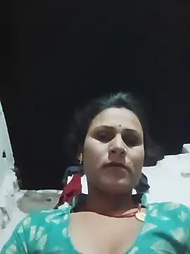 Snapshot of Cuty_priti chatting on June 2026 06:03:01 PM Cuty priti online show from June 2026 06:03:01 PM
