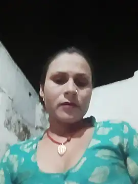 Snapshot of Cuty_priti chatting on July 2026 04:57:02 PM Cuty priti online show from July 2026 04:57:02 PM